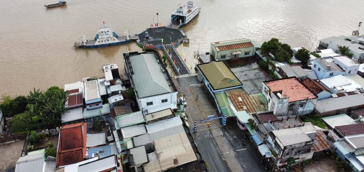 Bến Phà Vàm Cống